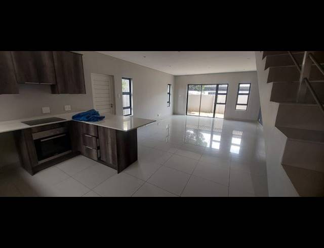 2 BEDROOM PROPERTY TO RENT IN EQUESTRIA